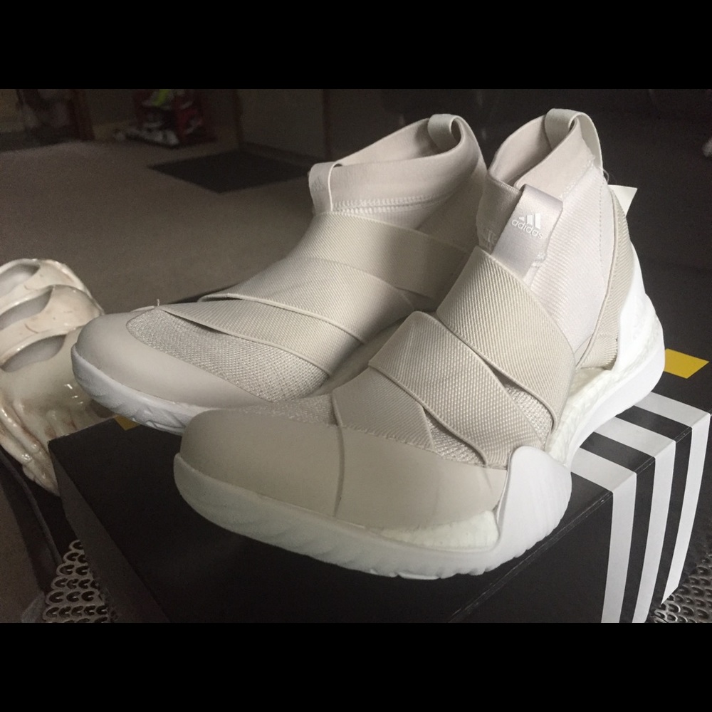 Adidas Pureboost Xtrainer sneakers ..new with tag